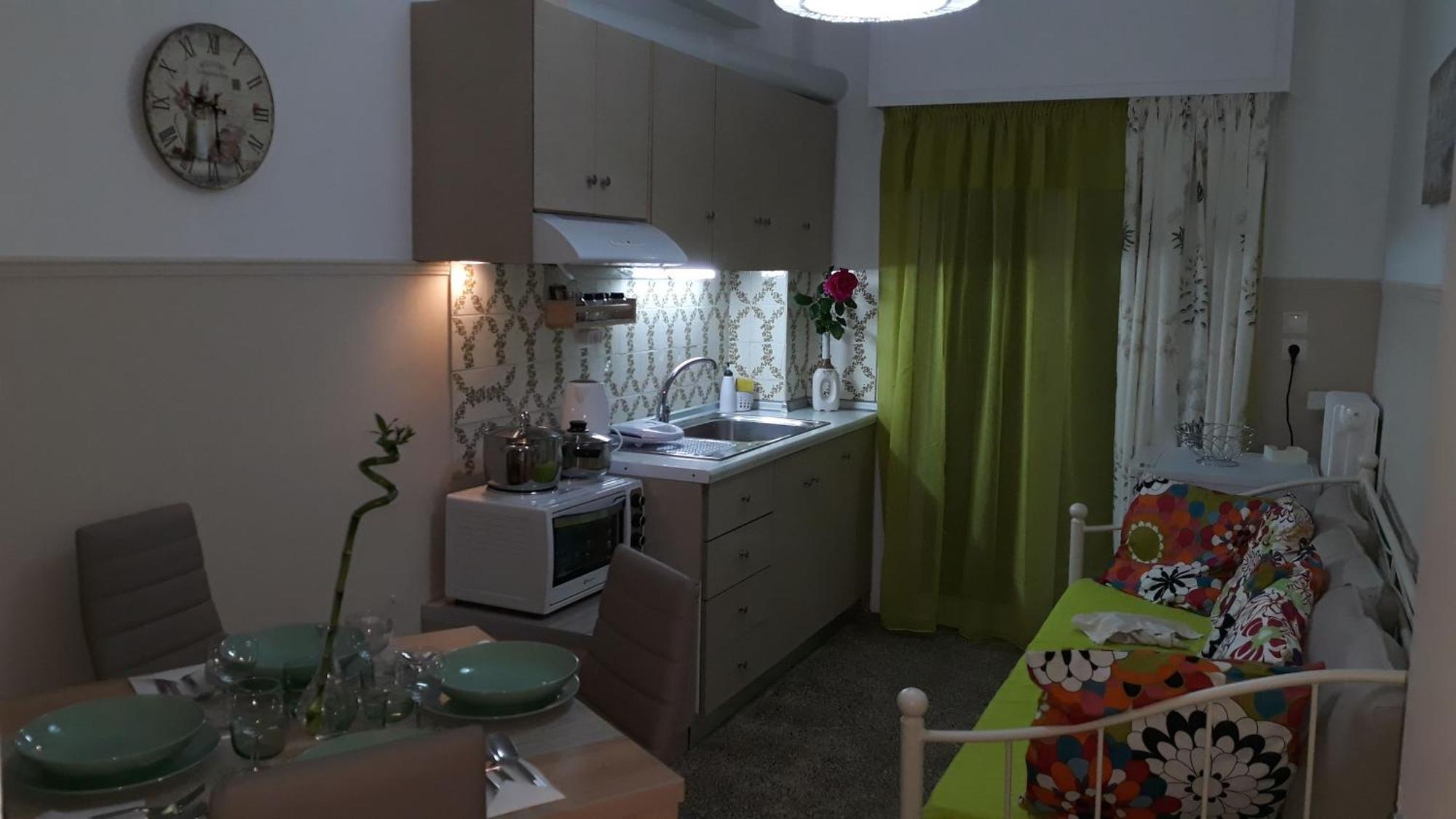 Marilias Apartment Превеза Экстерьер фото