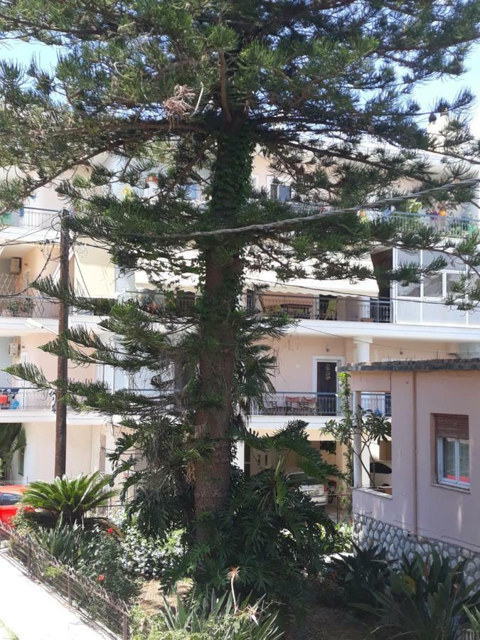 Marilias Apartment Превеза Экстерьер фото